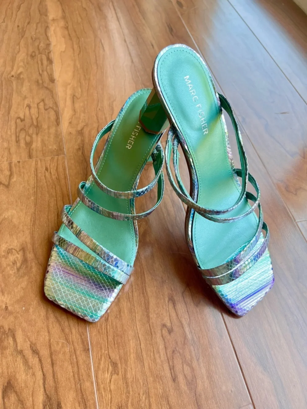 Marc Fisher Women’s Kristin Slip On Strappy Heeled Sandals Size 8M Multi Color
